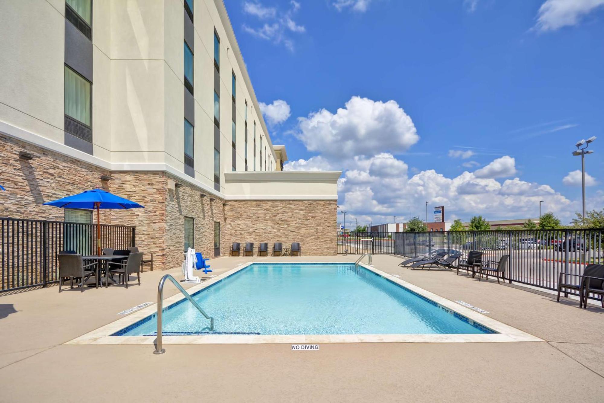 Hampton Inn Kyle Eksteriør bilde